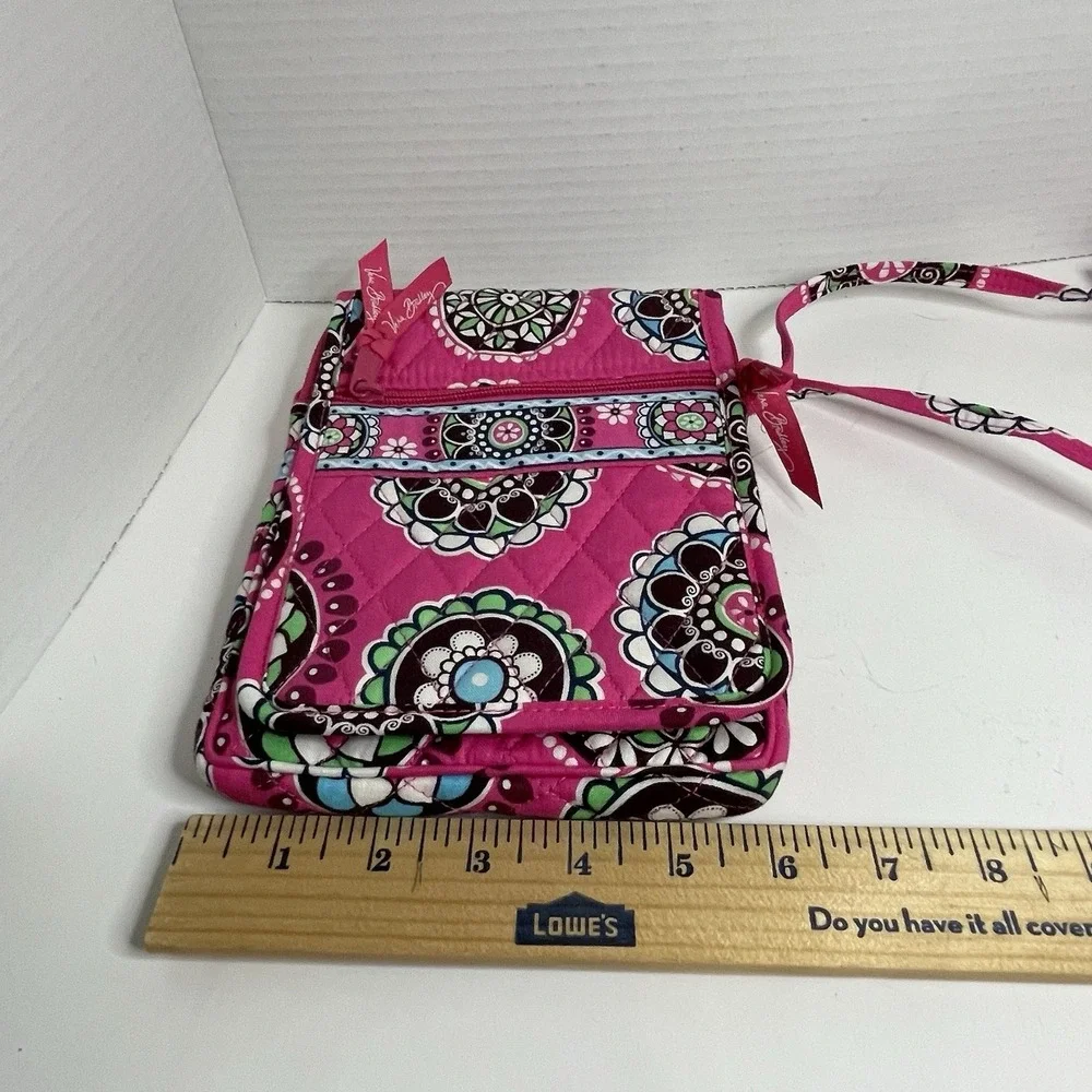 Vera Bradley Hipster In Floral Circles   Pink Green Crossbody Bag